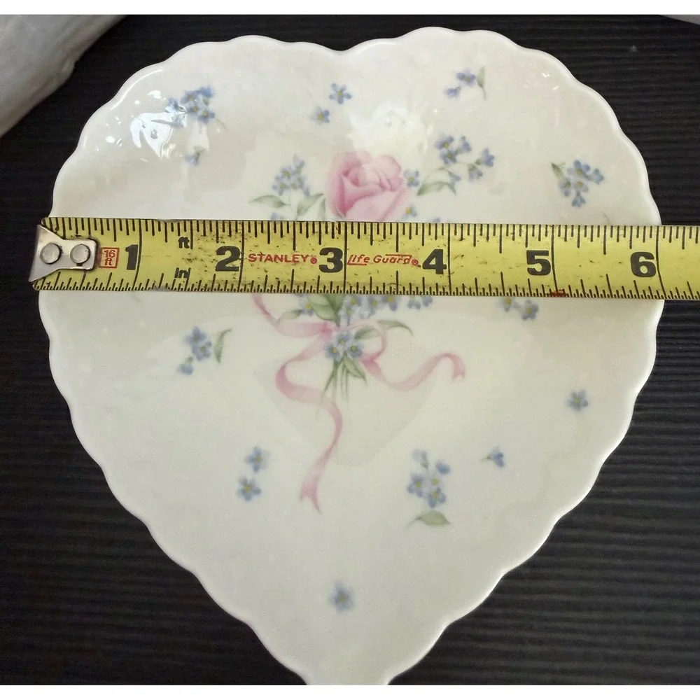 Mikasa Always and Forever Heart Trinket Dish Bone China Japan Pink Rose Blue